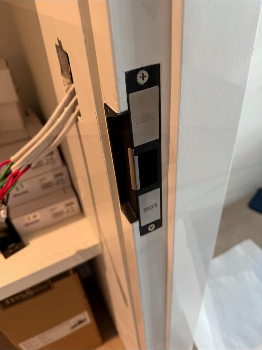 Electric strike for access control